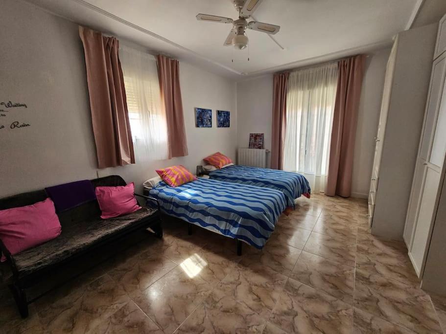 La Casa Del Arbol Villa Fuentiduena de Tajo Eksteriør billede