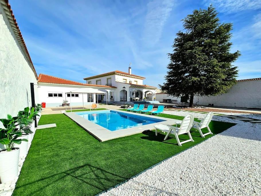 La Casa Del Arbol Villa Fuentiduena de Tajo Eksteriør billede